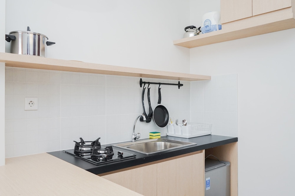 Nice and Fresh 1BR at Asatti Apartment