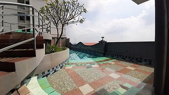 Spacey 2BR Apartment at Great Western Resort