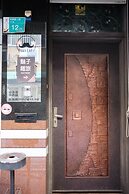 Huzi Room