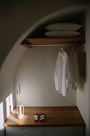 Ammothines Cycladic Suites