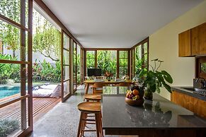 Anandathu Villas