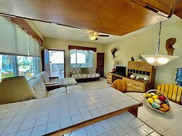 Belizean Reef Suites