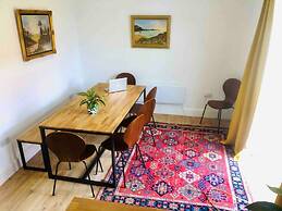Inviting 5-bed House in Eastbourne