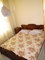 SEMUHUNGU APARTMENTS