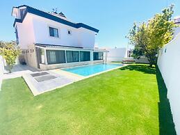 Talles Suit Hotel