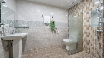 J View Hotel