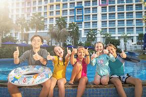 Centara Mirage Beach Resort Dubai