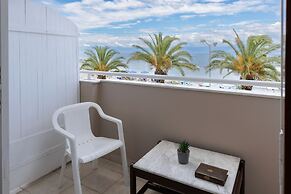Aphrodite Beachfront Hotel