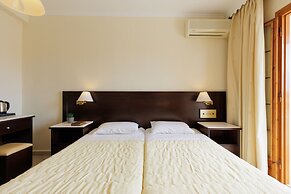 Aphrodite Beachfront Hotel