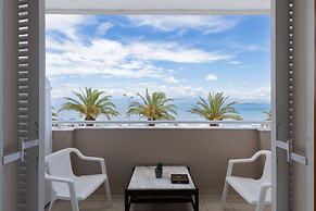 Aphrodite Beachfront Hotel