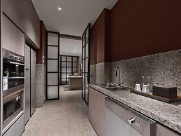 Hilton Shigatse