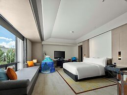 Hilton Shigatse