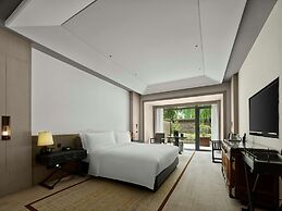 Hilton Shigatse