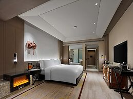 Hilton Shigatse