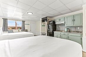 The Crest - Hampton Beach