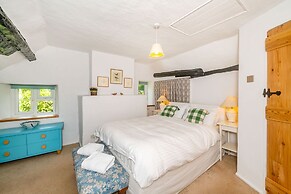 4 Bishops Cottages