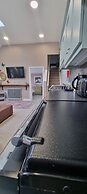 Cobbles Cottage - 2 Bedroom Stone Built Cottage