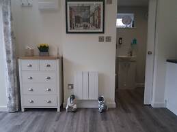 Modern Detached Bungalow