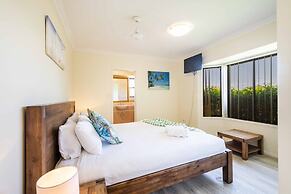 11 Oceania Court