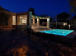 Ouzo Stone House 1, with private pool