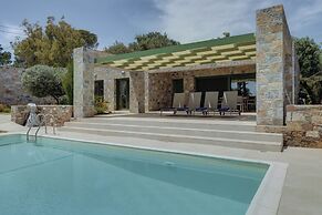 Ouzo Stone House 1, with private pool
