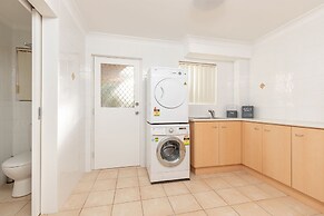 Lakeview Crescent 11