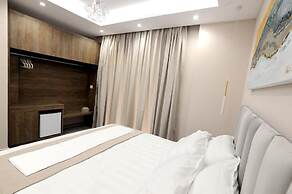 Afrodite Suites