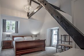 Penally Manor - Luxurious Manor House