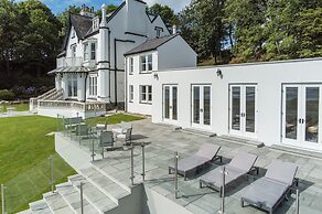 Penally Manor - Luxurious Manor House
