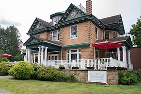 Elk River Hotel