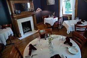 Elk River Hotel