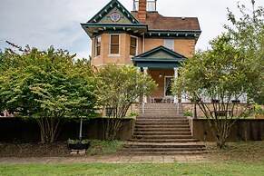 Elk River Hotel