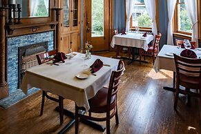 Elk River Hotel