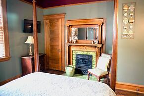 Elk River Hotel
