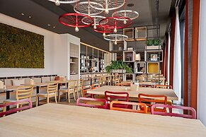 IntercityHotel Zurich Airport