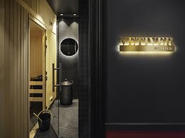 Dandy Hotel