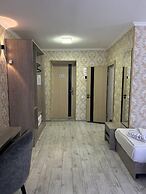 Artist Regency Hotel