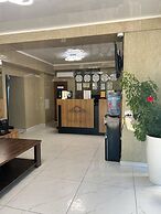 Artist Regency Hotel