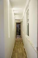 Raise Acropolis View Suites