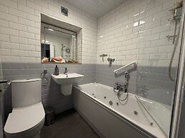 Eden Suite Sasco Apartments