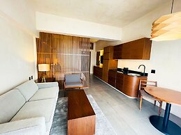 Hive Cancun by G Hotels