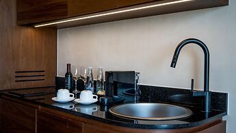 Hive Cancun by G Hotels