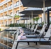 Hive Cancun by G Hotels