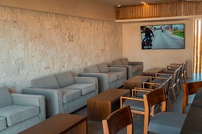 Hive Cancun by G Hotels