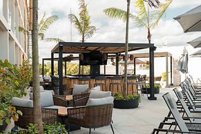 Hive Cancun by G Hotels