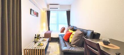 Kicon Hotels Fuchsia