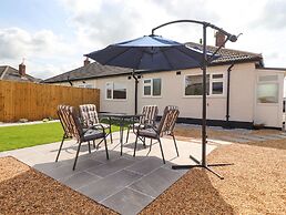 2 Pine Grove