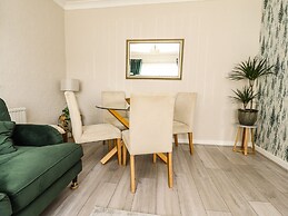 2 Pine Grove