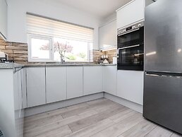 2 Pine Grove
