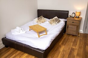 Cades Accommodation